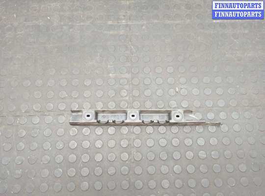 Кронштейн бампера на BMW X3 (E83)