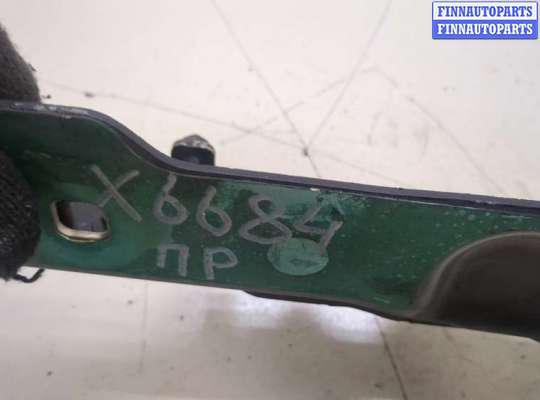 Петля капота на Jaguar XF II (X260)