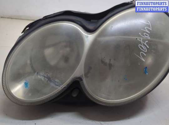 Фара передняя на Mercedes-Benz CLK (W209)