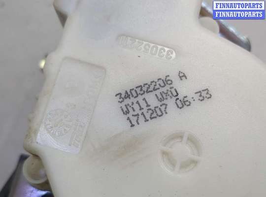 Ремень безопасности на Volkswagen Passat B6 (3C)