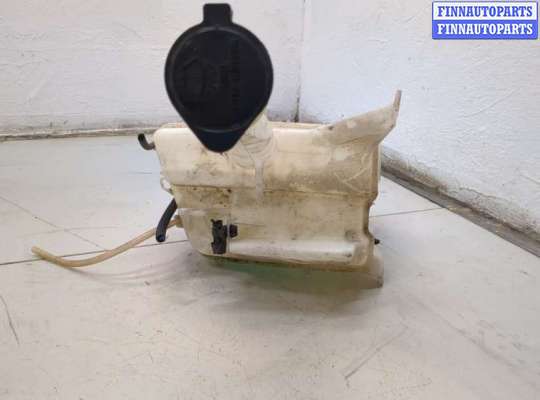 купить Бачок омывателя на Toyota Matrix 2002-2008