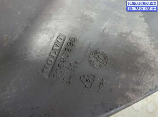 купить Воздухозаборник на Volvo XC90 2002-2014