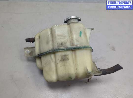 купить Бачок расширительный на Nissan Navara 2004-2015