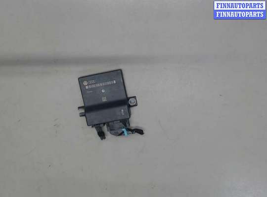 Блок управления интерфейсом AU1517759 на Audi S8 (D3) 2008-2011