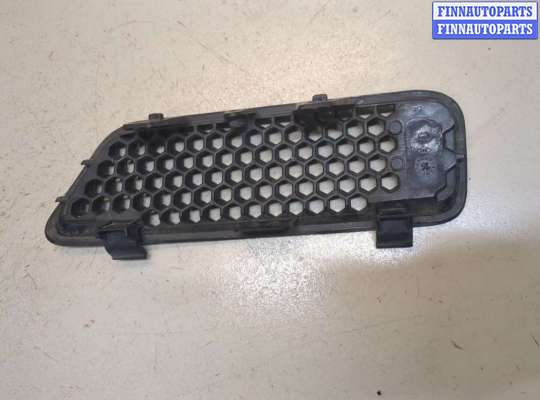 купить Решетка радиатора на Renault Scenic 1996-2002