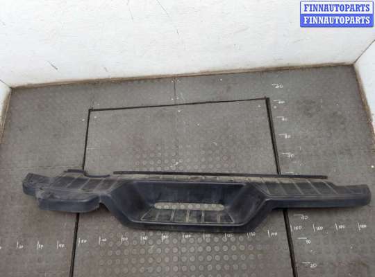 купить Накладка подножки на Hummer H3