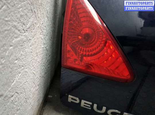 купить Фонарь дополнительный (стоп-сигнал) на Peugeot 3008 2009-2016