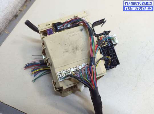 Блок предохранителей на Toyota Venza (GV10)