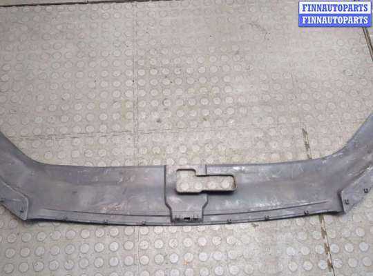 купить Накладка замка капота на Audi Q7 2005-2015