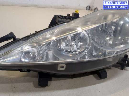Фара передняя на Peugeot 207