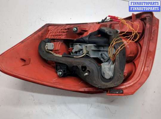 купить Фонарь (задний) на Toyota Auris E15 2006-2012