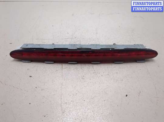 купить Фонарь дополнительный (стоп-сигнал) на Mercedes CLK W209 2002-2010