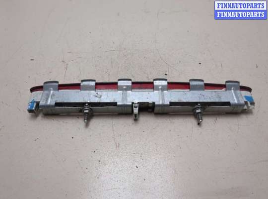 купить Фонарь дополнительный (стоп-сигнал) на Mercedes CLK W209 2002-2010