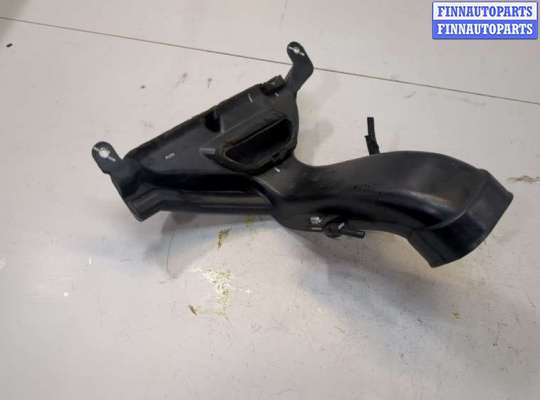 купить Воздухозаборник на Toyota Highlander 2 2007-2013