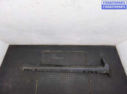 купить Накладка на порог на Ford Escape 2012-2015