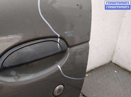 купить Стекло боковой двери на Renault Megane 1996-2002