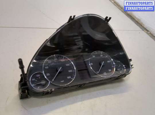 купить Щиток приборов (приборная панель) на Mercedes C W203 2000-2008