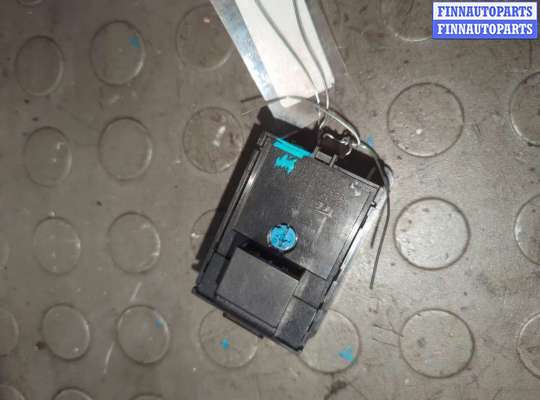 купить Кнопка управления люком на Acura MDX 2001-2006