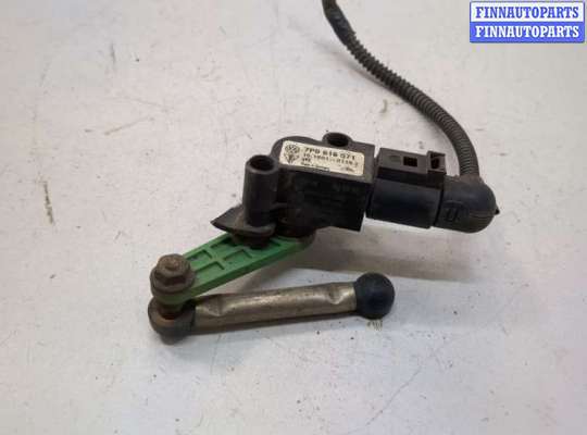 купить Датчик подвески на Volkswagen Touareg 2010-2014