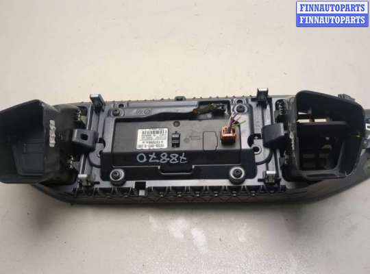 купить Панель управления магнитолой на Peugeot 308 2013-2021