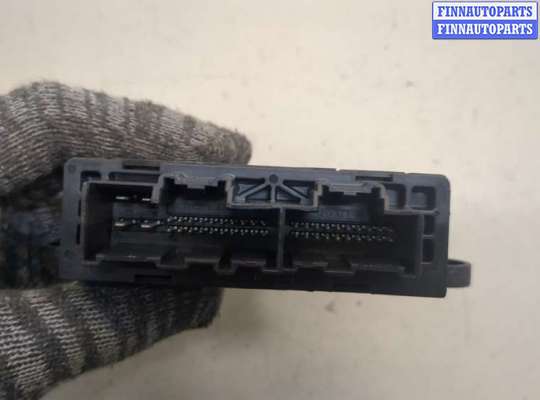 купить Блок управления дверьми на Ford Edge 2015-2018