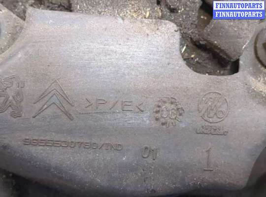 купить Замок капота на Citroen C6