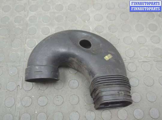 купить Патрубок корпуса воздушного фильтра на Volkswagen Passat 6 2005-2010