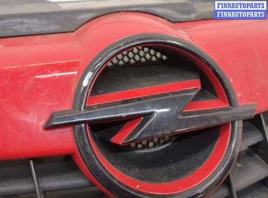 купить Решетка радиатора на Opel Astra H 2004-2010