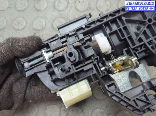 Ручка двери наружная на Mercedes-Benz CLS (C218)