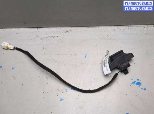 купить Замок багажника на Renault Clio 1998-2008
