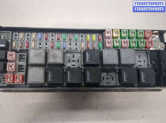 купить Блок предохранителей на Land Rover Range Rover Sport 2005-2009