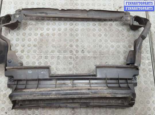 Кожух вентилятора радиатора (диффузор) MB1573549 на Mercedes ML W164 2005-2011