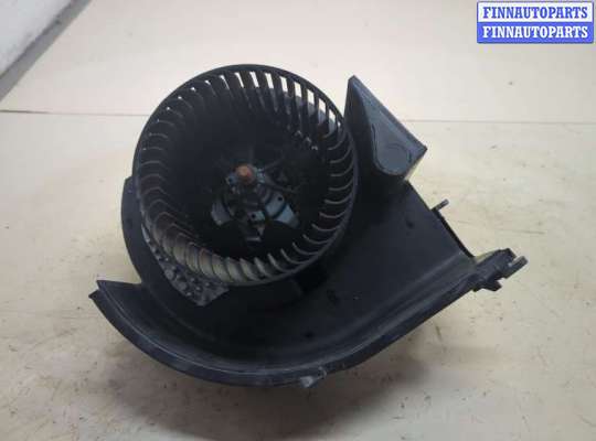 Мотор отопителя на BMW X5 (F15)