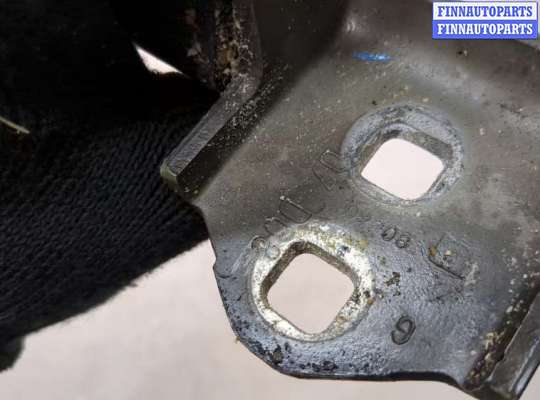 купить Петля двери на Renault Megane 2 2002-2009