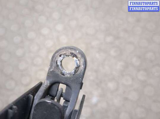 купить Щеткодержатель на Peugeot 3008 2009-2016