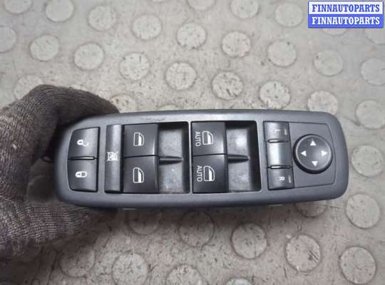 Блок управления стеклоподъёмниками на Jeep Grand Cherokee IV (WK2)