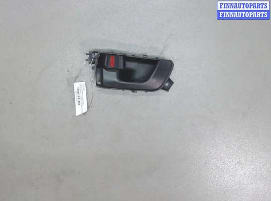 купить Ручка двери салона на Mitsubishi Pajero / Montero 2000-2006
