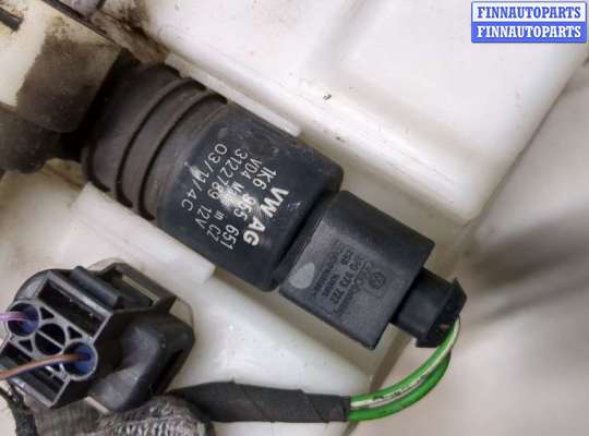 купить Бачок омывателя на Volkswagen Passat 7 2010-2015 Европа