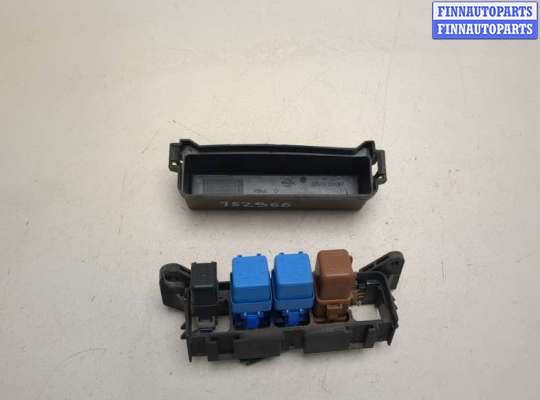 купить Блок реле на Nissan Serena (C23) 1991-2002