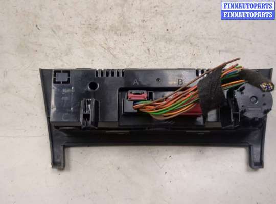 купить Переключатель отопителя (печки) на Skoda Rapid