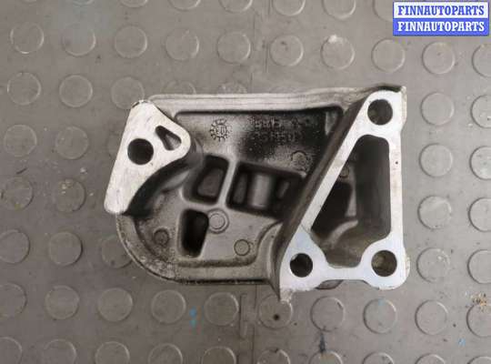 Кронштейн прочее на Fiat Punto II (188)