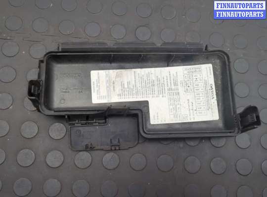 купить Крышка блока предохранителей на Volvo XC90 2002-2014