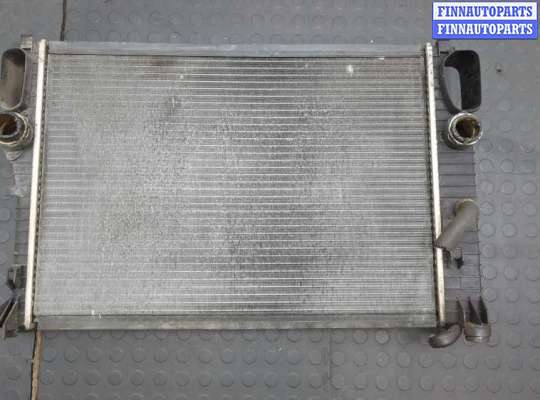 Радиатор охлаждения двигателя MB1656870 на Mercedes E W211 2002-2009