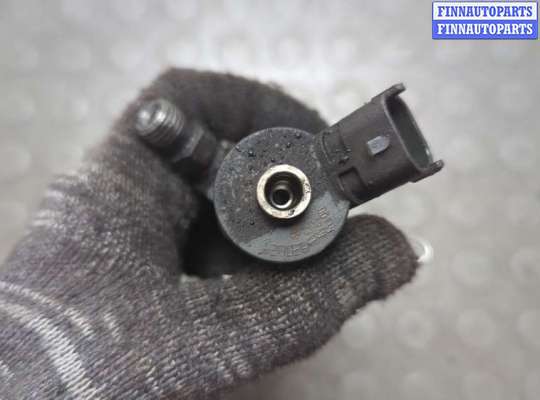 купить Форсунка топливная на Peugeot 3008 2009-2016