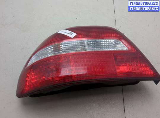 Фонарь (задний) VL562262 на Volvo S40 / V40 1995-2004
