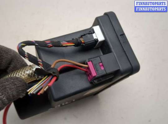 купить Компрессор центрального замка на Audi A4 (B5) 1994-2000