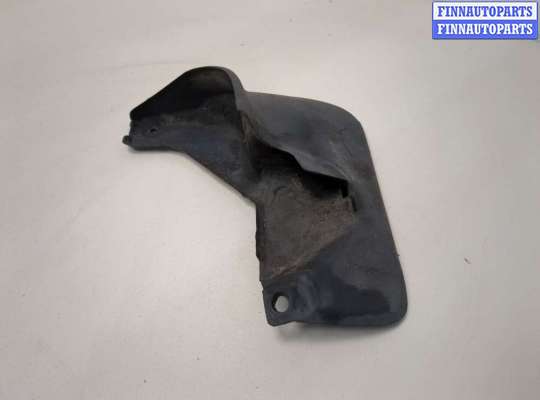 купить Брызговик на Toyota Previa (Estima) 2000-2006