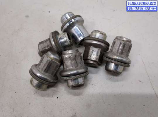 Болт колесный (гайка) на Infiniti QX56 II / QX80 (Z62)