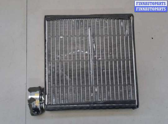 купить Радиатор кондиционера салона на Toyota Sienna 2 2003-2010