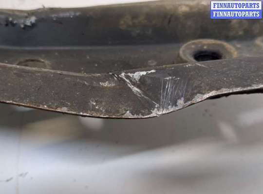 купить Балка под радиатор на Renault Trafic 2001-2014
